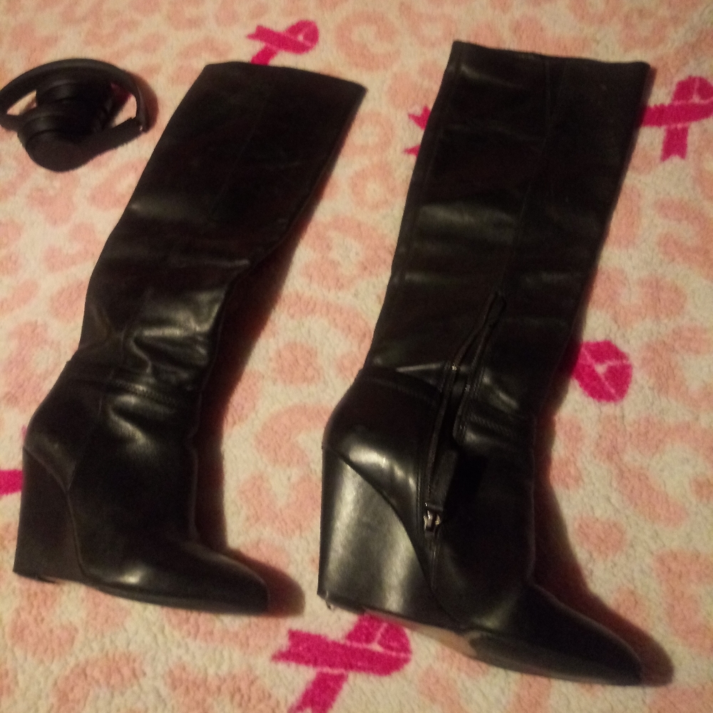 Pour La Victoire leather boots